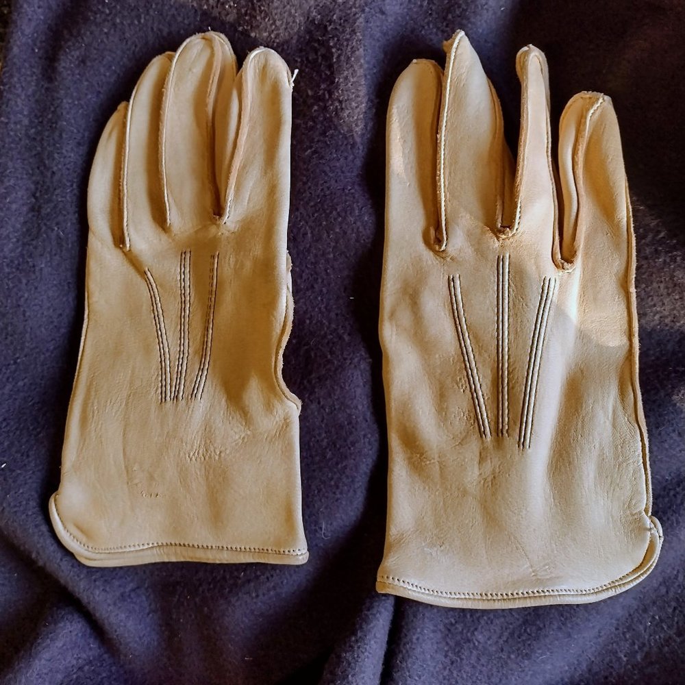 Vintage Leather Gloves